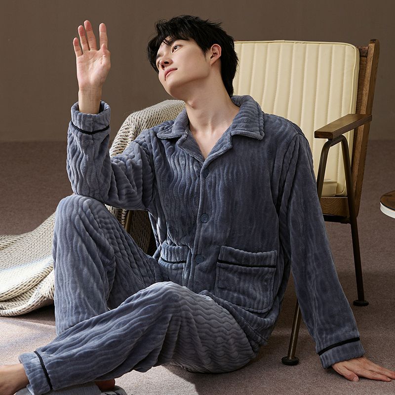 Pijama de hombre franela otoño invierno 2025 grueso calentamiento de mediana edad papá pantalones largos de mangas largas set de ropa para el hogar