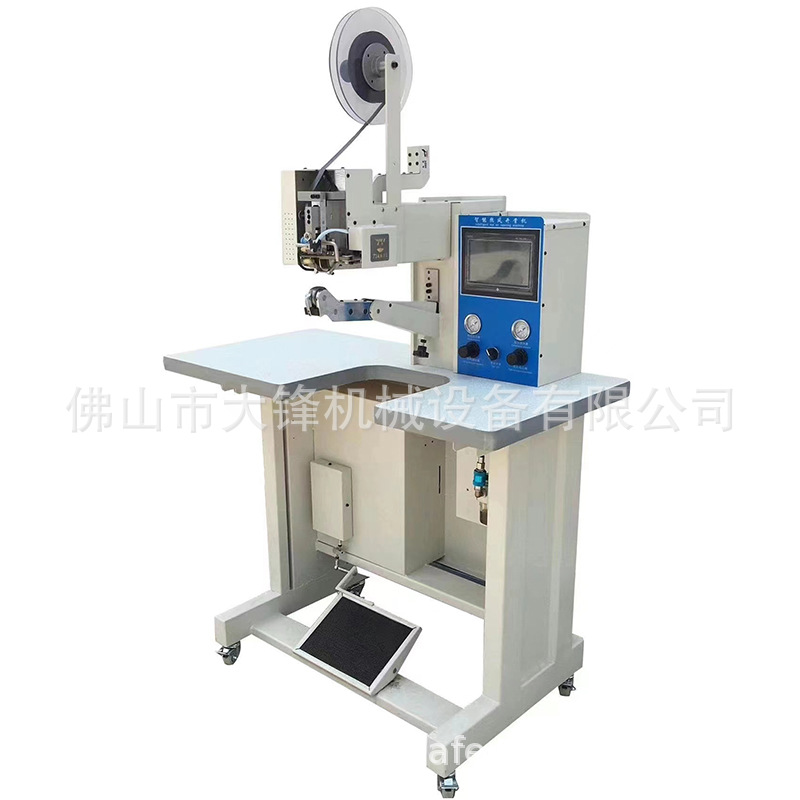 ��Ь��е����ֱ��ѥ��Ь��Ϸ촦�����ȷ��Զ��ֱ�ѹ������