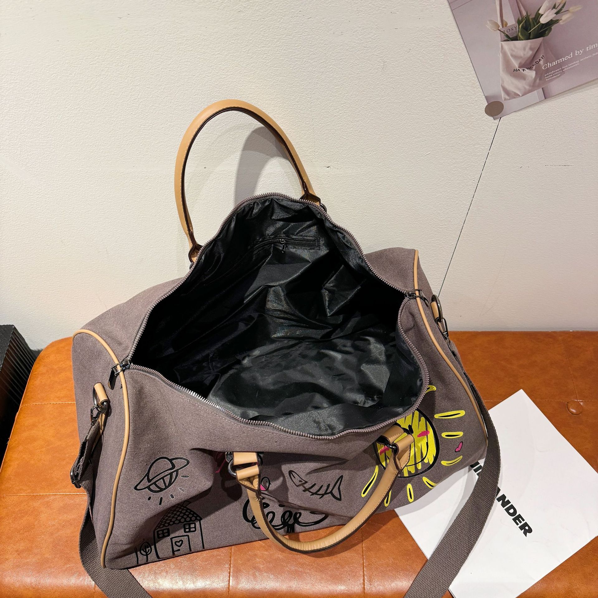 Nueva bolsa de viaje de Graffiti de viaje de viaje de negocios de moda bolsa de lona al aire libre ocio de gran capacidad bolsa de mensajero portátil al por mayor