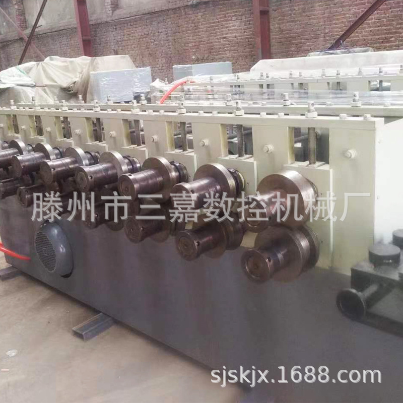 �ܸ��Ŵ��ֳĹ�ѹ�� �ִ������ֳļӹ��豸 �ֳĹ�ѹ���ͻ�