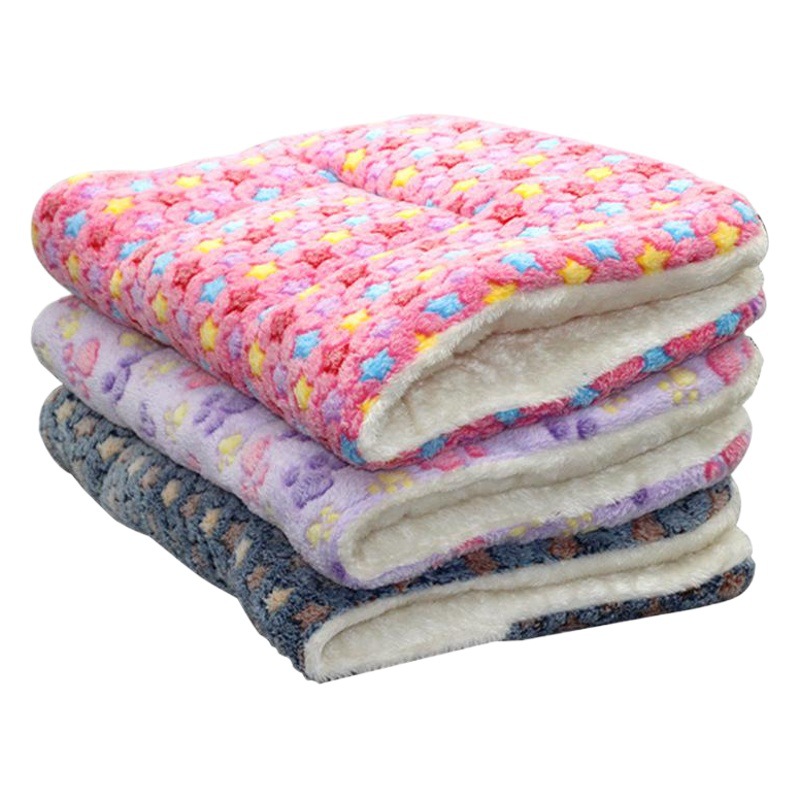 Estera del animal doméstico engrosada invierno cálido gato manta de perro nido de mascota nido de perro nido de gato alfombra de perro fábrica al por mayor