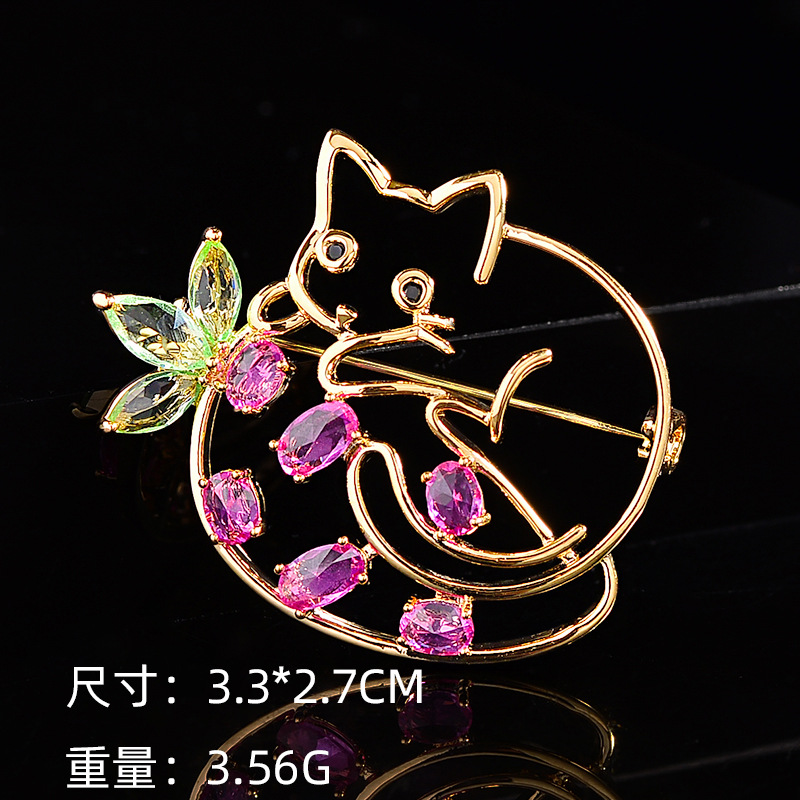 New Bowknot Ribbon Brooch with a Light Luxury and High-End Feel, Featuring Exquisite Craftsmanship and Super Shiny Enamel Design for Women, a Unique Brooch Accessory