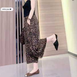 夏天巨好看显瘦的薄裤子美式豹纹休闲裤2026松紧腰阔腿八分裤