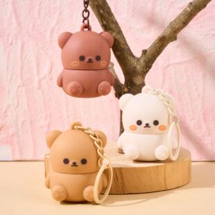 Hudamoji New Keychain Cute Bear Moisturizing Lip Balm Fades Lip Lines and Exfoliates Single Suction Card