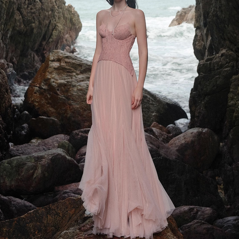 In-Stock Sheer Heavy Lace Fishbone Strapless Dress with Large Hem Mesh Skirt 2026 Spring Loose Vacation Women's Clothing