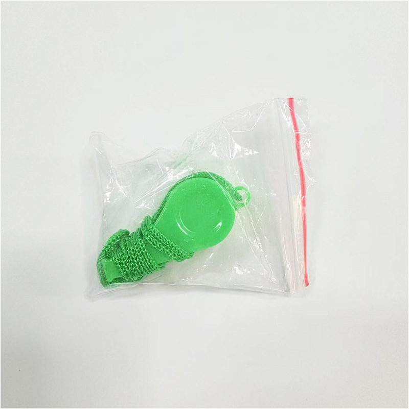 音が大きいプラスチック屋外で消防口笛審判の歩哨運動会で歩哨ファンの応援道具を訓練する|undefined