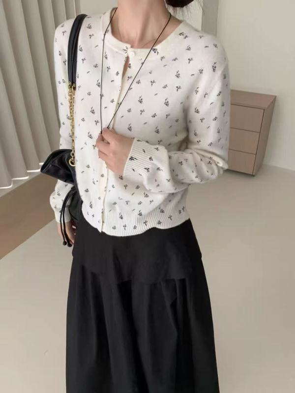 森系风碎花针织开衫圆领单排扣软糯亲肤早秋叠穿简约毛衣女装上衣|undefined