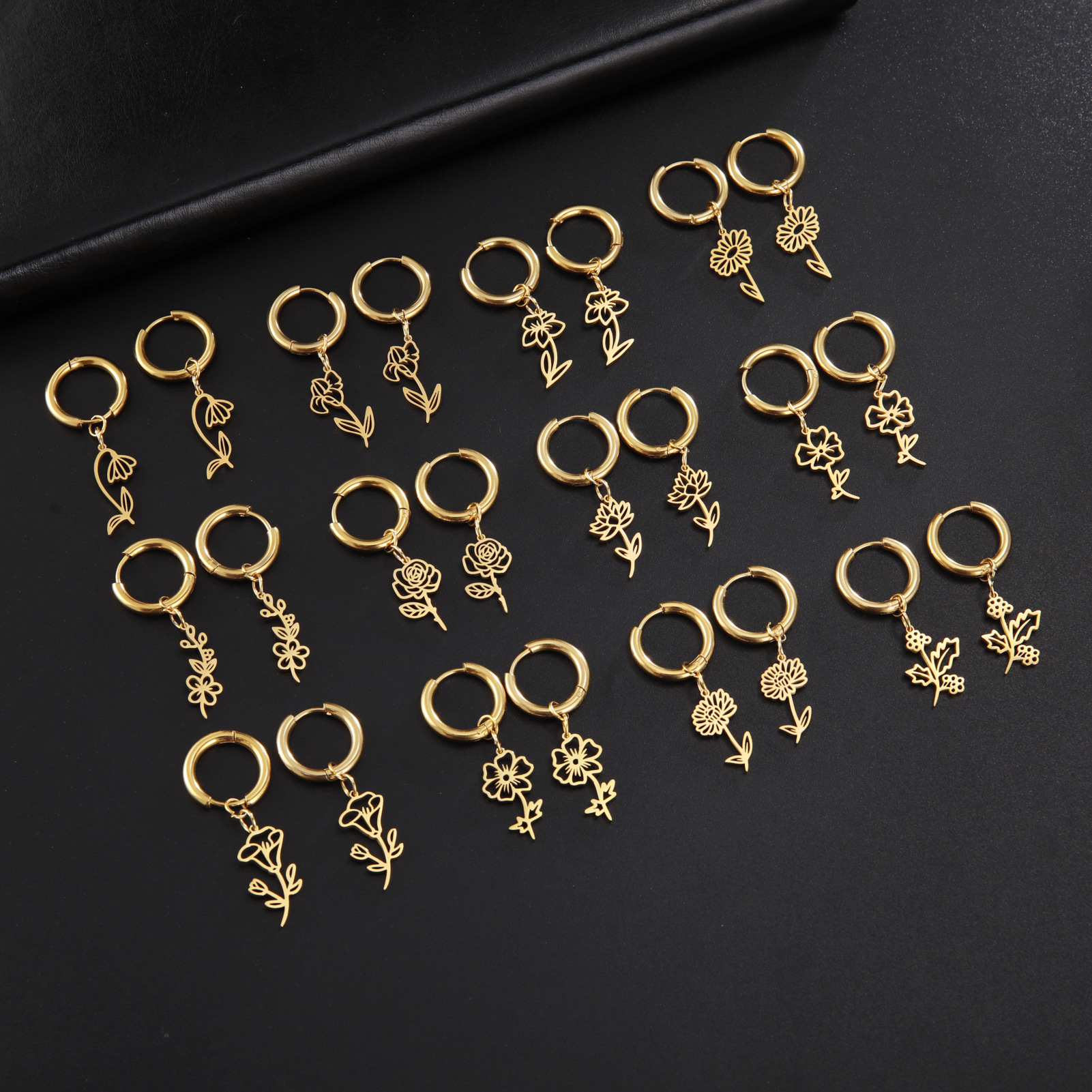 1 Paire Style Simple Fleur Placage Acier Inoxydable Boucles D'oreilles display picture 1