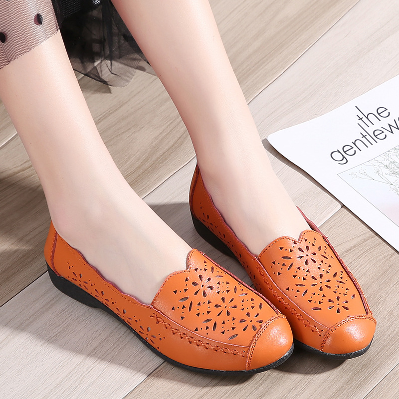 春秋女式单鞋坡跟四季中老年妈妈鞋镂空软面软底小皮鞋女一件代发|ru