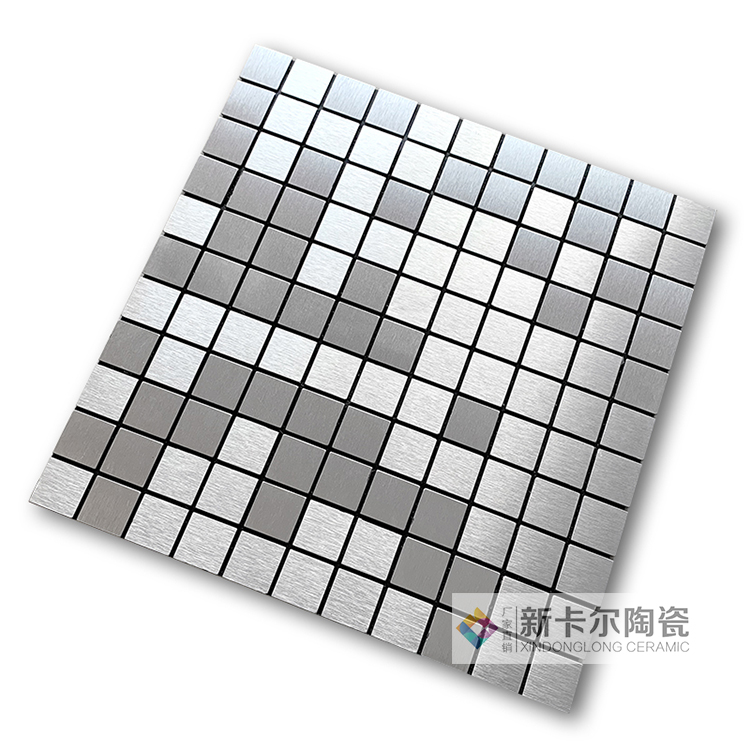 25 실버 브러시드 [매직의 차 시그니처 스타일] - 접착 뒷면이 함께 제공됩니다.