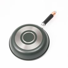 �վ�ƽ�ײ�ճ偾��F������ţ��ƽ�׼��