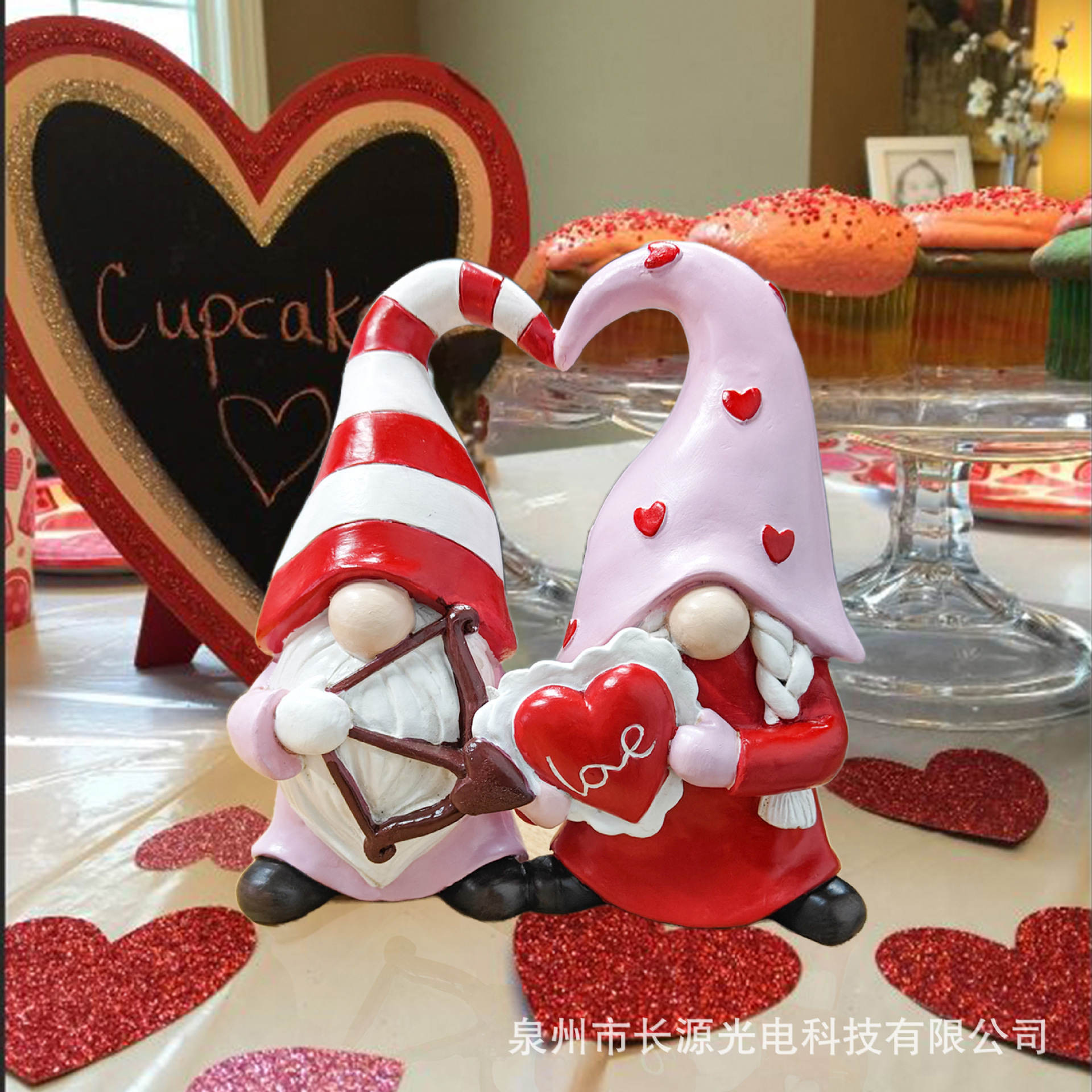 クロスボーダーの爆発的なバレンタインデーの愛の小人は弓矢のルドルフのデスクトップのショーウインドーの装飾品の樹脂の工芸品を並べます。