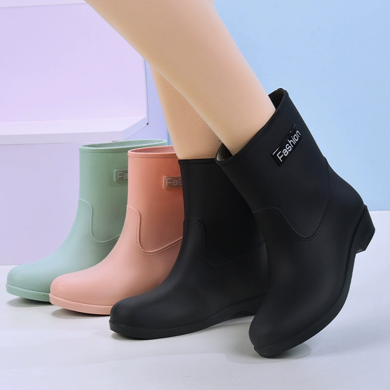 Модная нескользящая водонепроницаемая обувь со средней трубкой, резиновые сапоги, резиновые сапоги, водные сапоги, теплые галоши, прямые продажи с фабрики для женщин с длинной трубкой