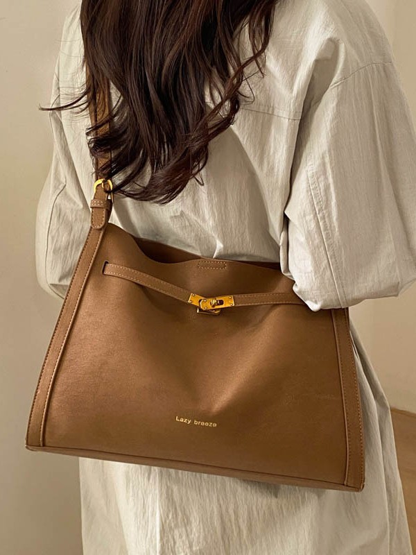 Temperamento de moda de color sólido ocio retro ventas calientes nuevas bolsas de mano de mujer de gran capacidad de viaje de hombro bolsas de tendencia