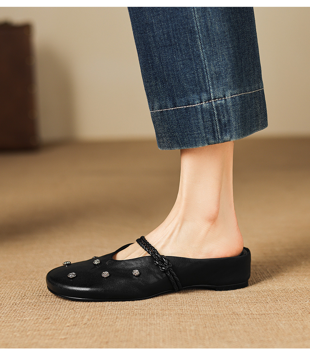 Sandal nữ mũi bít da dê quai ngang gót thấp — đen chi tiết 14