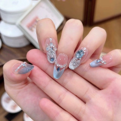 [アナと雪の女王] ハンドメイドウェアラブルネイル、軽くて豪華なフルダイヤモンド、ハイエンドのフラッシュキャットアイネイルアートステッカー