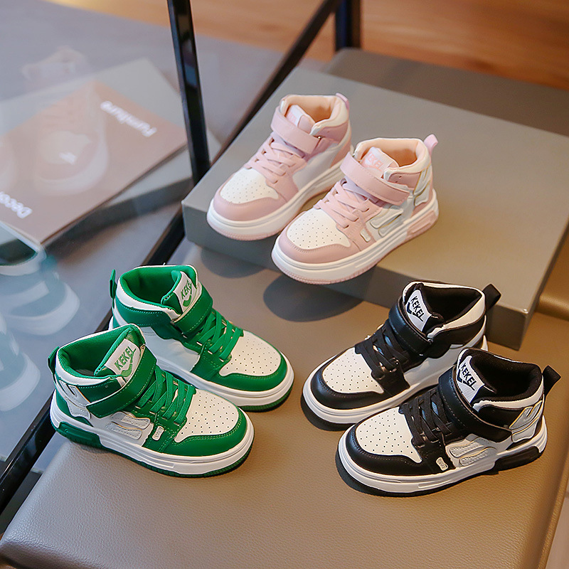 Barn högtopp sportsko Trend 2023 Höst Ny Student Läder Panel Sh för pojkar och flickor Halkfri Casual_voghion.com