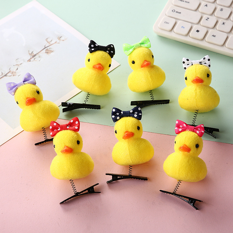 Bow-Decorated Duck Hairpin Spring Hair Accessory Chick Hair Clip Little Duck Red Heart Hairpin Promotional Small Gift