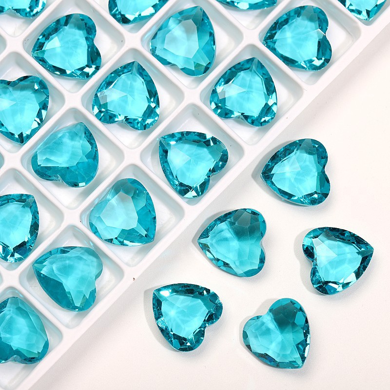 3g Weight Nail Decoration Accessories Nail Supplies Glass Material Heart Shape Pattern Heart Shape Glass Nail Decoration Accessories 15