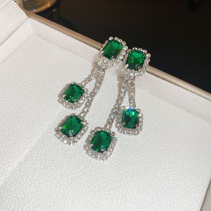 Medieval vintage diamantes goteo pendientes collar ligero lujo nicho cerradura estilo palacio conjunto de joyas exquisitas