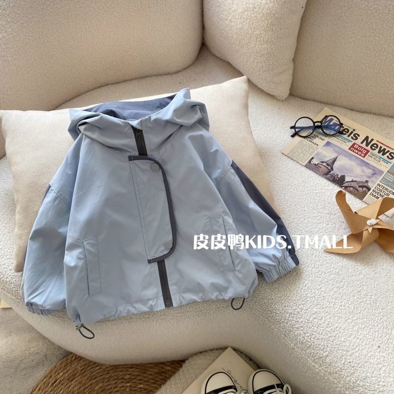 Chaqueta de niño de otoño y invierno ropa de algodón 2025 nuevos niños de invierno entrelazado de algodón engrosado bebé calentamiento para superar el invierno