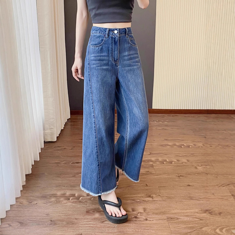 New Loose Plus-Size Women's Clothing for Chubby Figures, Straight-Leg Jeans, Slimming Pear-Shaped Petite Wide-Leg Pants for Spring and Summer