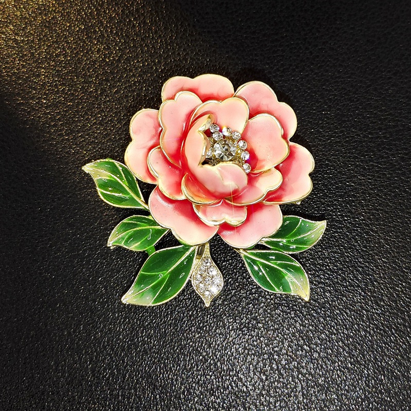 New Chinese-Style Classical Peony Flower Brooch, Exquisite and Elegant, High-End Floral Pin, Light Luxury Qipao Accessory