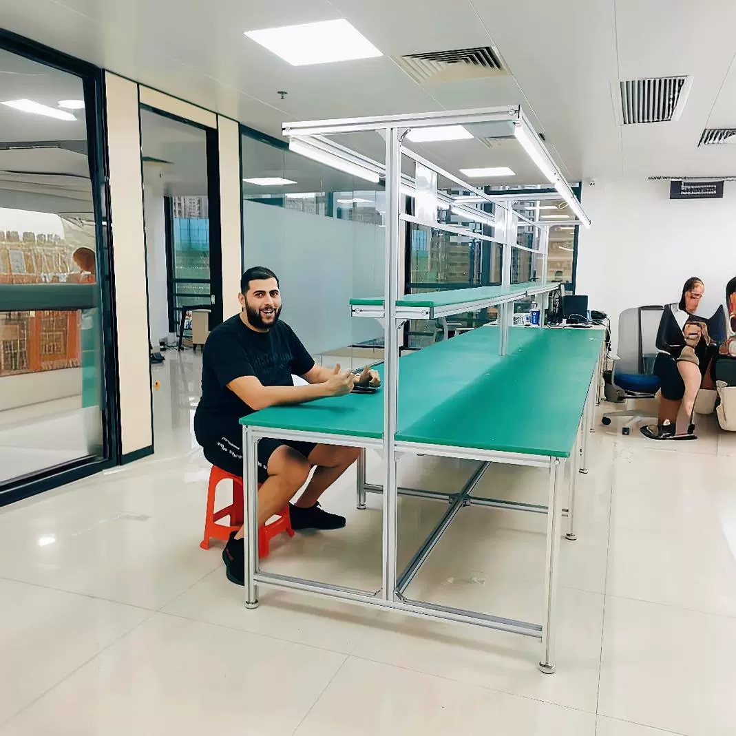 深圳工作台防静电操作台带灯铝型材包装台车间生产线现货多工位