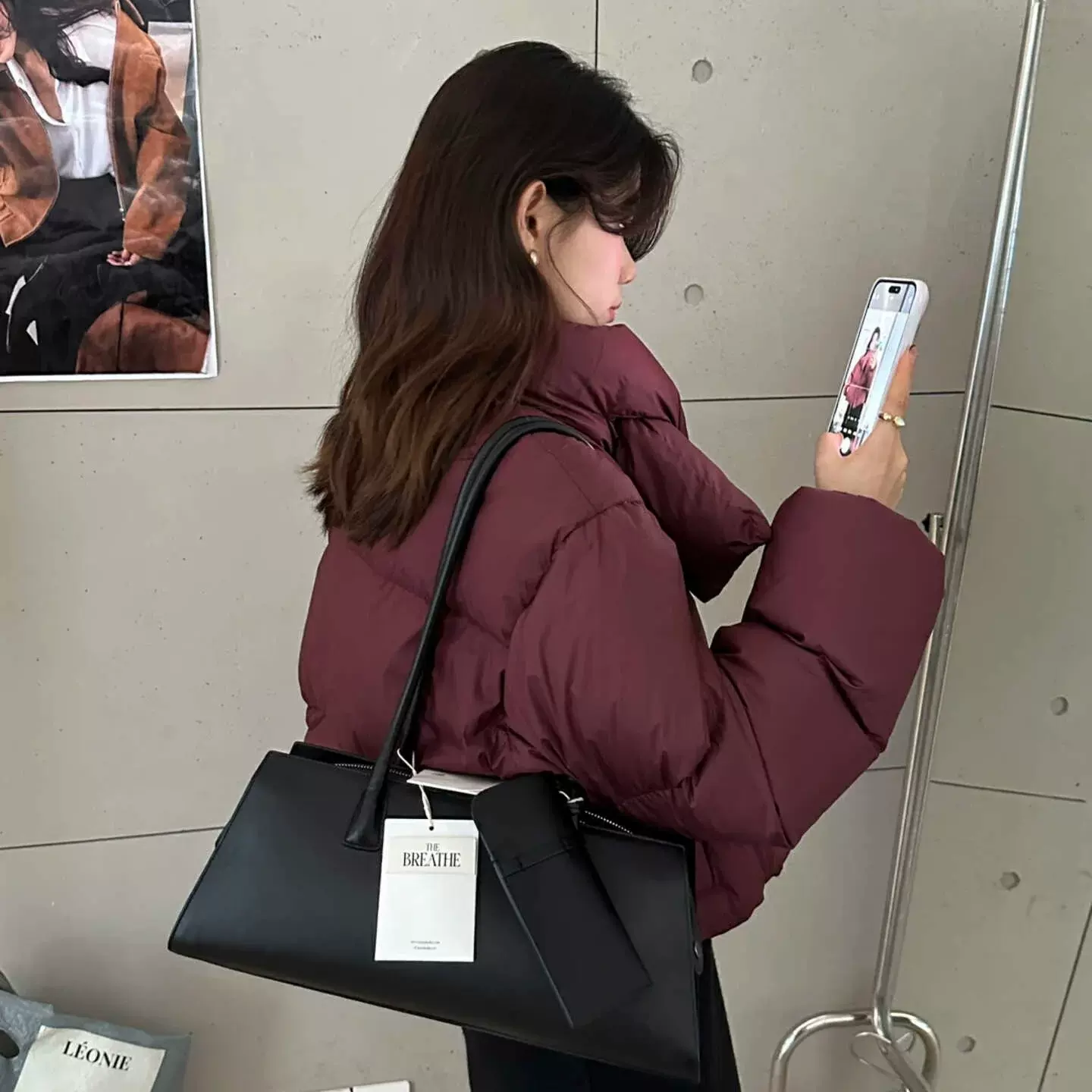 十三行冬季新款ins风短款面包服白鸭绒羽绒服设计感小众女装批发