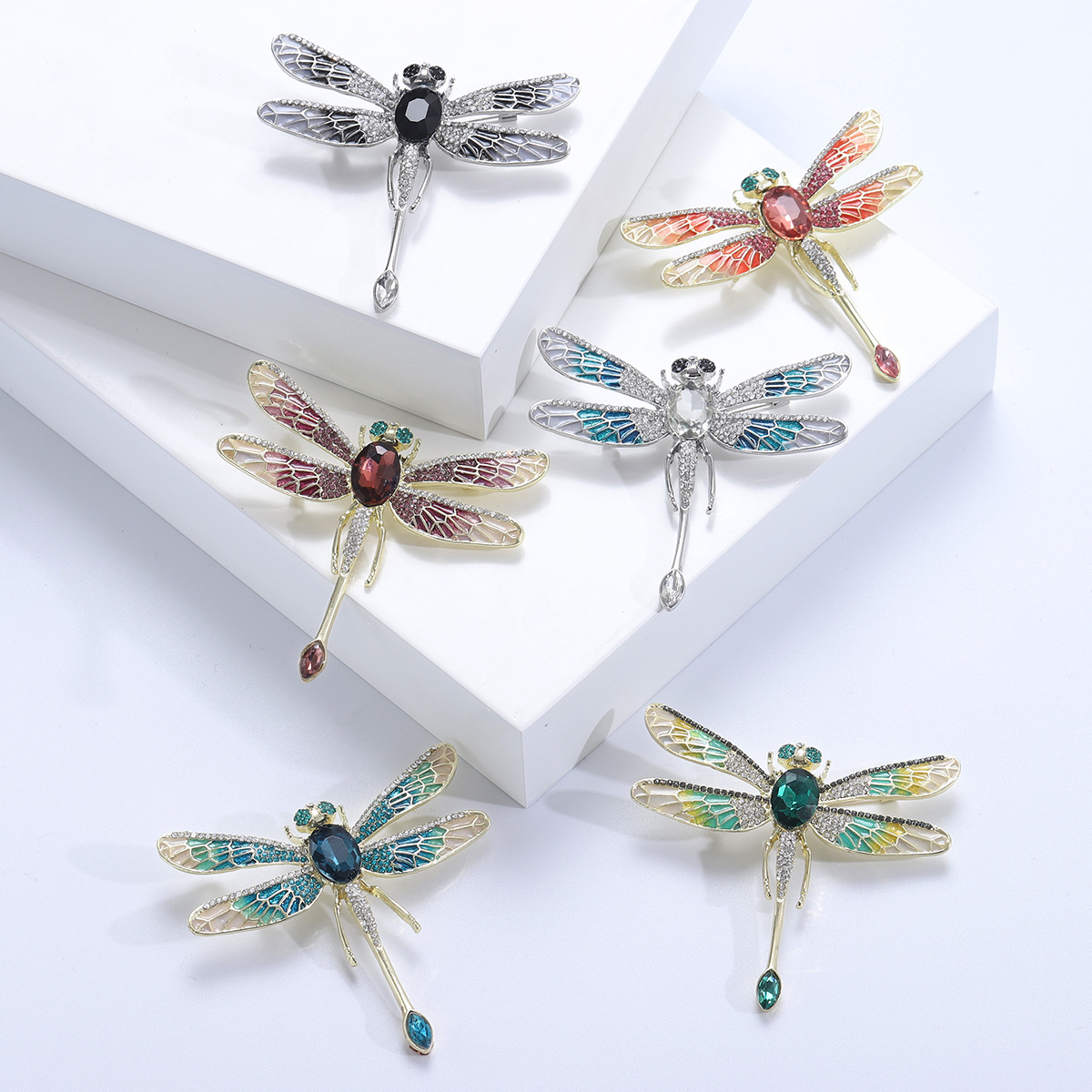 22g Weight Brooches Classification Banquet, Party Occasion Alloy Material Dragonfly Pattern Women's Gender Lady Style Lady Pin Dragonfly Alloy Women's Brooches 无