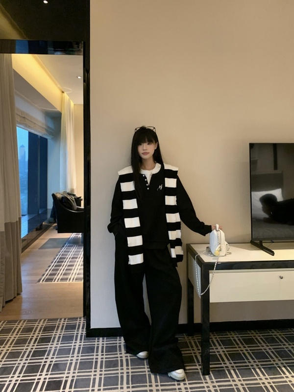 灰色卫衣套装慵懒风条纹披肩女秋季休闲裤阔腿裤慵懒松驰感三件套|undefined