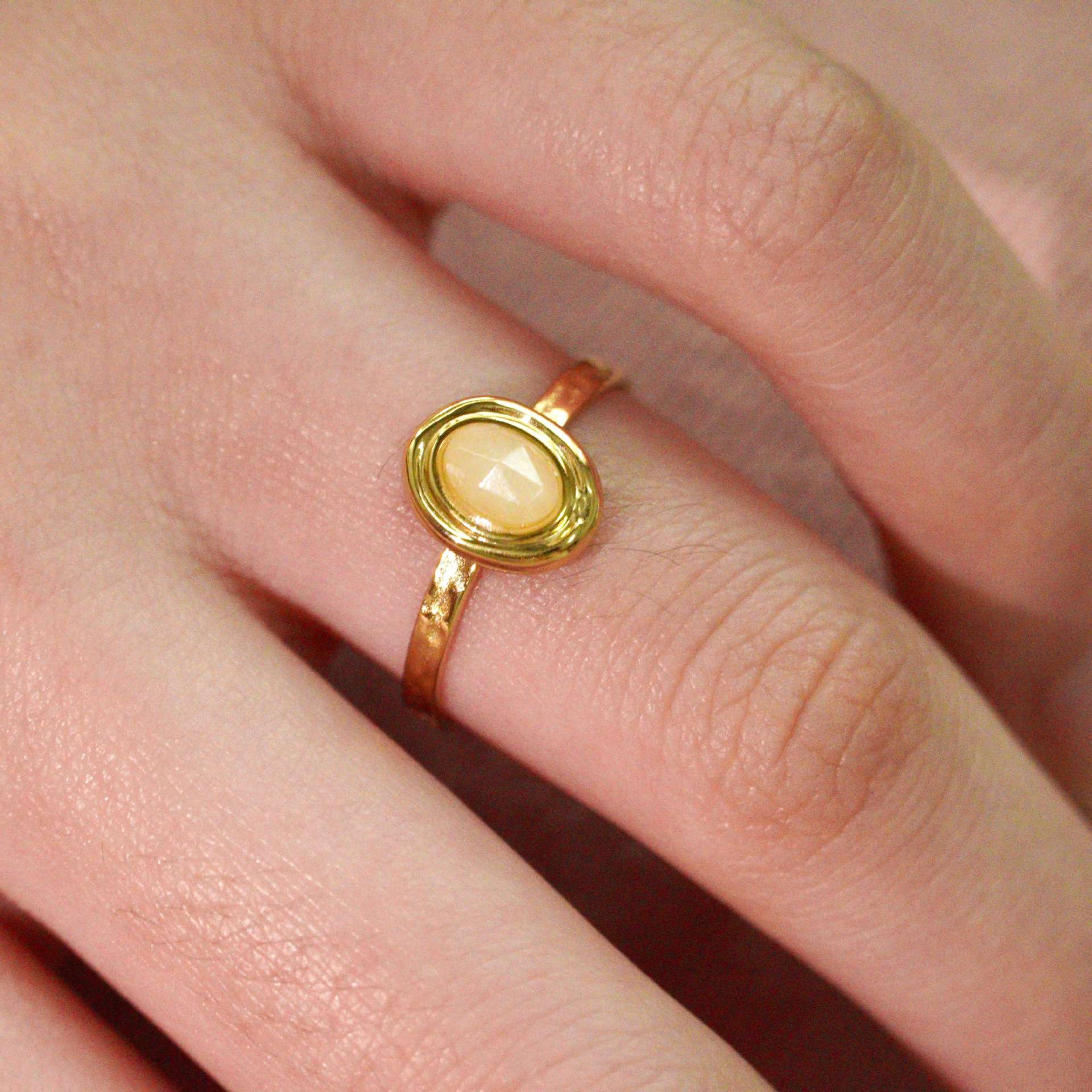 Holiday, Daily Occasion Retro French Style Geometric Titanium Steel Natural Stone Open Rings In Bulk