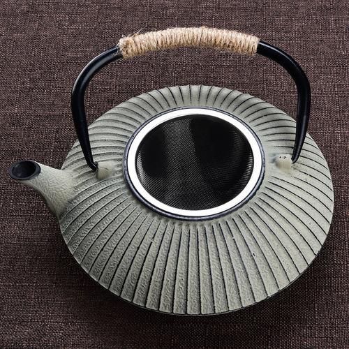 European and American foreign trade export umbrella-shaped teapot, cast iron teapot with filter, iron kettle for boiling water and making tea, household Japanese-style iron kettle