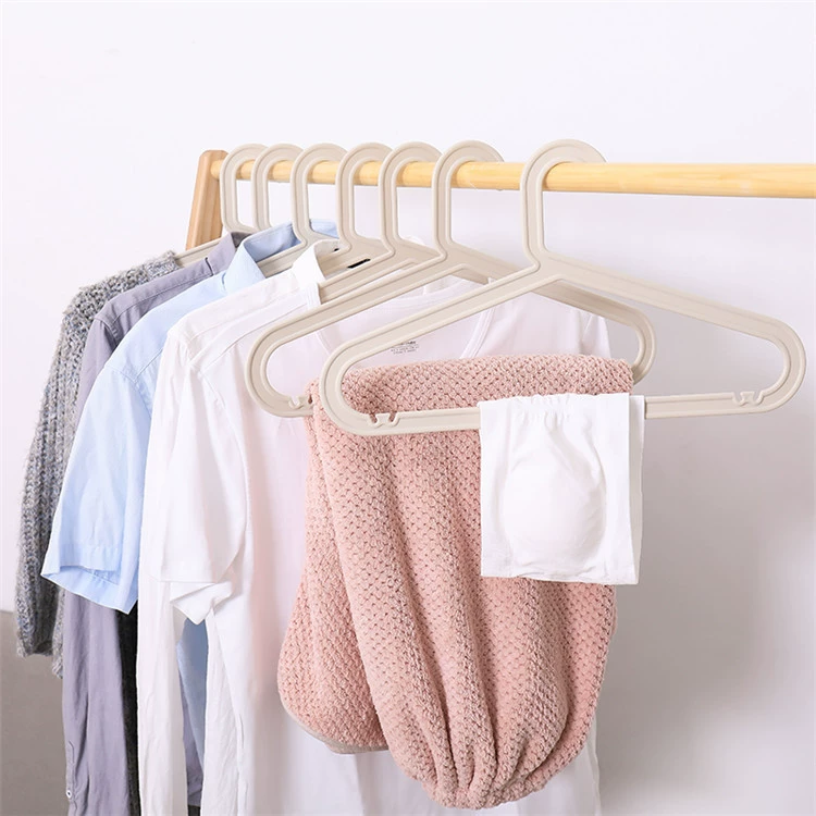 Plastic universal white hanger, lifting effect