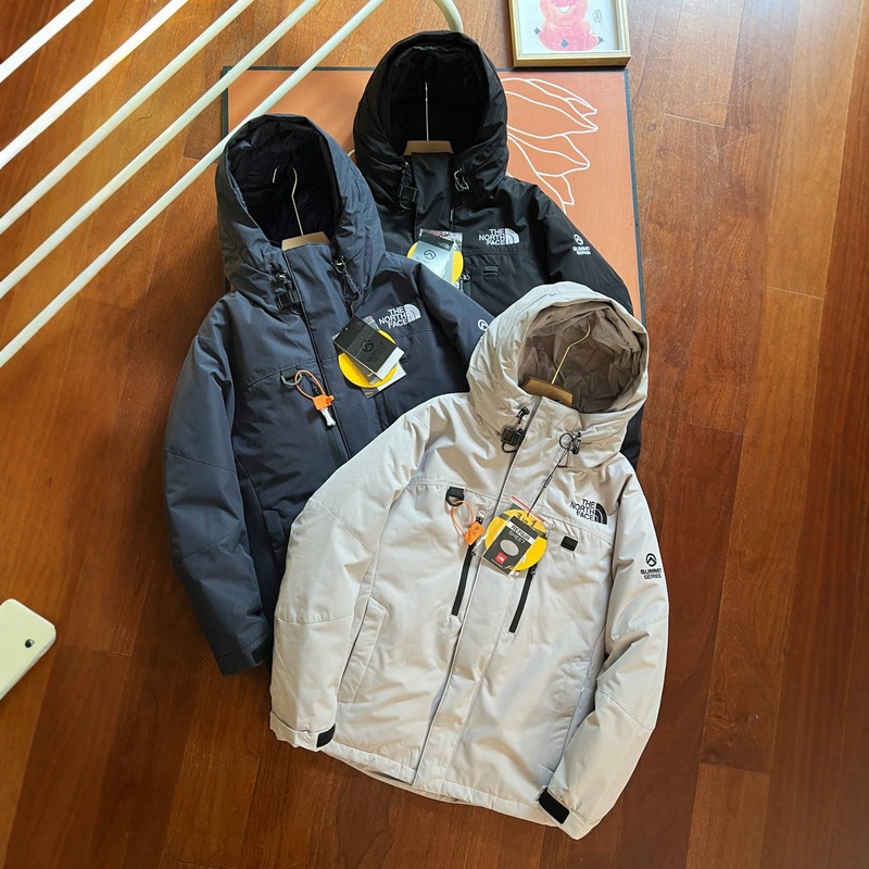 北家高版本喜马拉雅羽绒服刺绣连帽一体派克情侣款夹克外套三合一|undefined