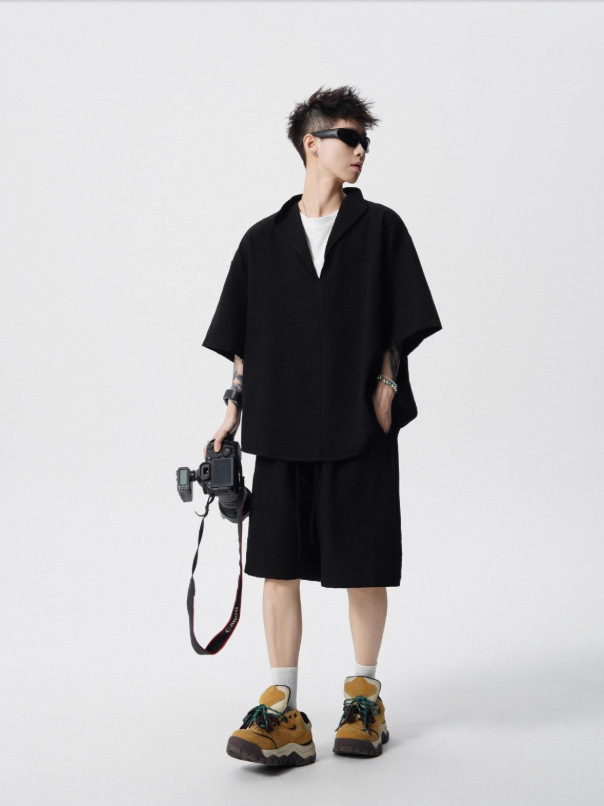 Nuevo verano suelto de tamaño grande falso dos piezas camiseta de manga corta pantalones cortos conjunto simple de alto nivel sentido antiguo estilo de dinero dos piezas conjunto