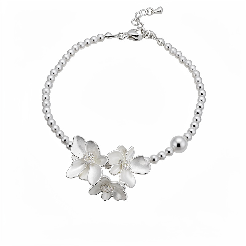 Collar de perlas de flores de zircón de lujo ligero nicho clavícula simple temperamento elegante conjunto de joyería de alta calidad