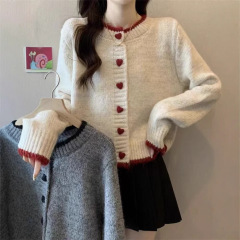 毛衣外套女软糯秋冬新款设计感拼色爱心纽扣针织开衫宽松甜美上衣