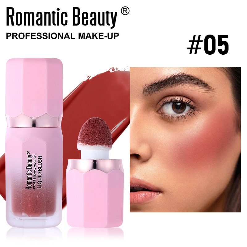 El blush líquido transfronterizo es un blush polivalente, un blush mate, un blush de color natural duradero.