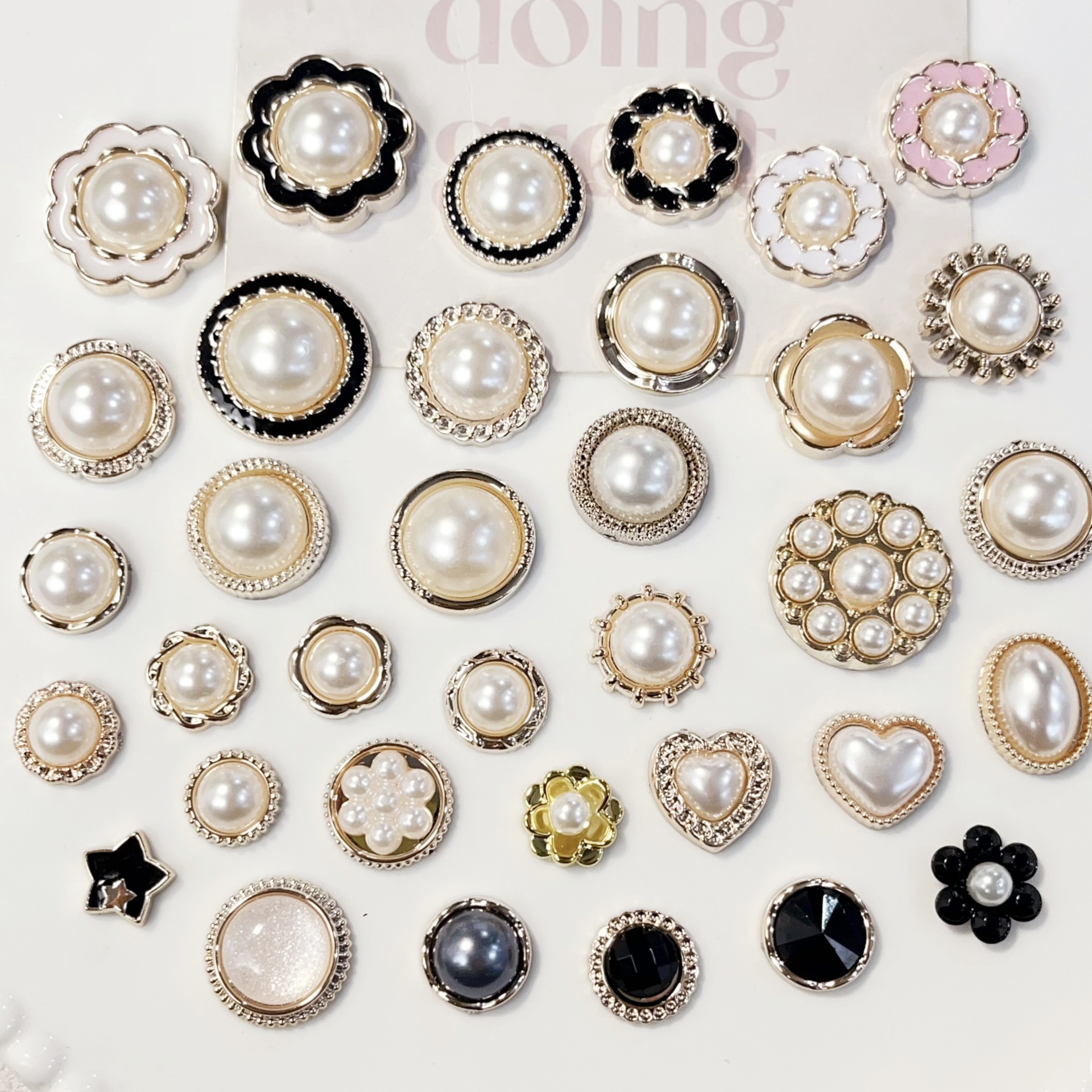 Geometric Flats-bottomed Pearl Diamond Patch Small Fragrance Jewelry...