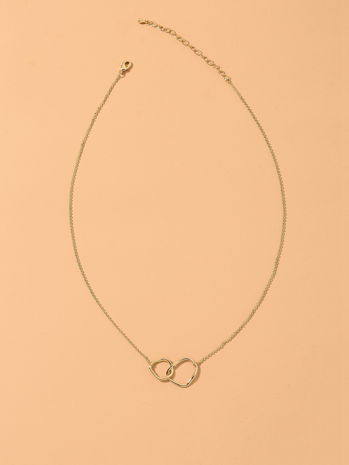 Metallic Geometric Double-ring Interlocking Pendant Necklace display picture 7