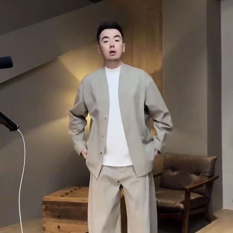 【高品质】时尚百搭潮流轻奢致雅亲肤V领长袖衬衫极简无领道袍套|undefined