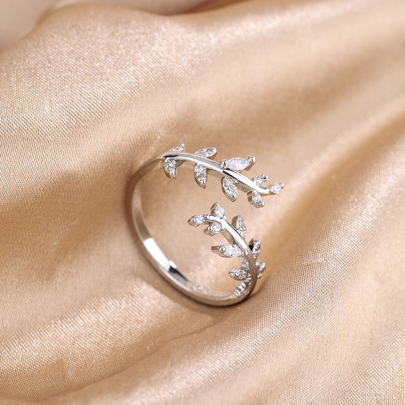 Casual, Daily, Shopping Occasion 925 Sterling Silver Material 925 Sterling Silver Leaves Open Rings