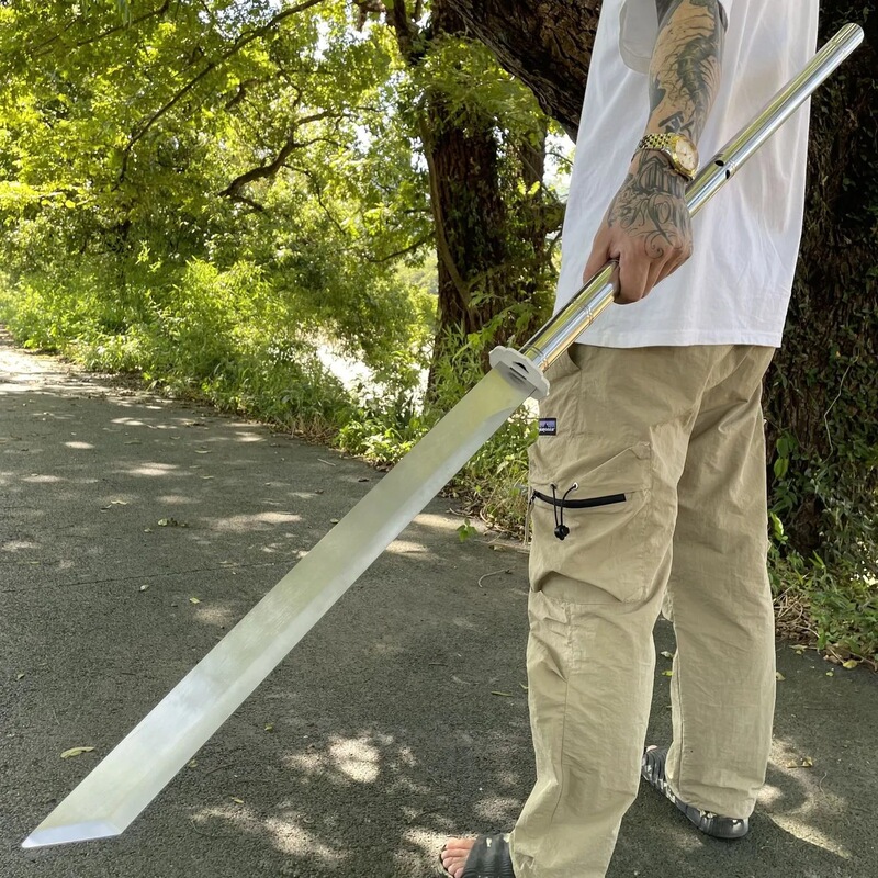 Nepalese One-Piece Long Tang Cross Sword Embroidered Spring Sword Detachable and Reversible Outdoor Vehicle-Mounted Self-Defense Unedged Nepalese One-Piece Long Tang Cross Sword Embroidered Spring Sword Detachable and Reversible Outdoor Vehicle-Mounted Self-Defense Unedged