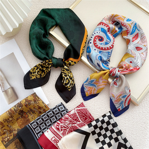 Spring and Autumn New Style 70CM Small Square Scarf Fashion Decorative Small Silk Scarf Professional Scarf Thin Korean Style Small Scarf for Women
