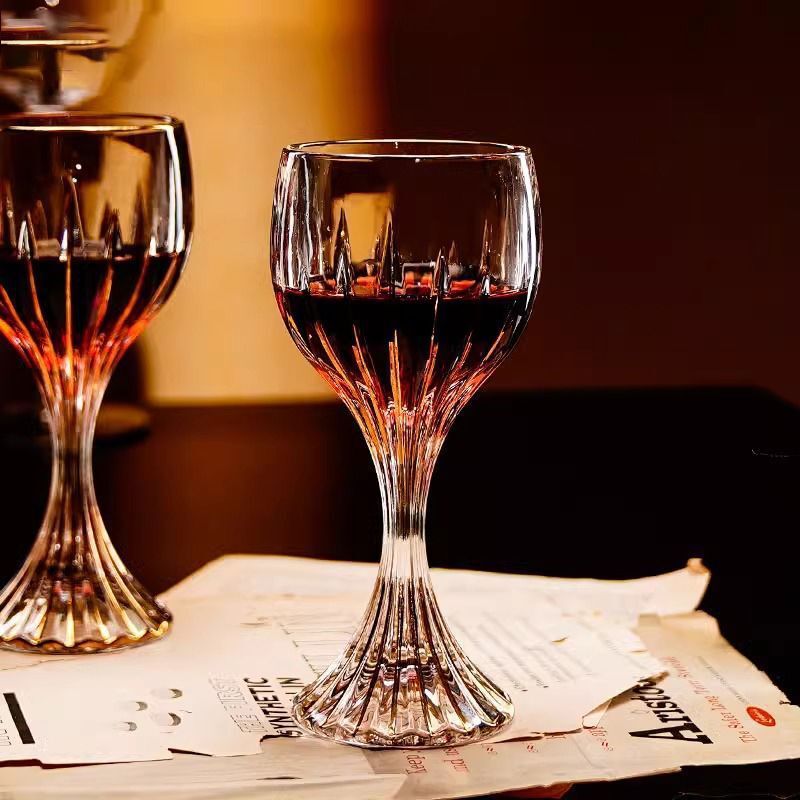 High-End Crystal Glass Wine Glasses with Gold Accents, High Aesthetic Value, Lead-Free, Suitable for Home Use, Vintage Champagne Glasses