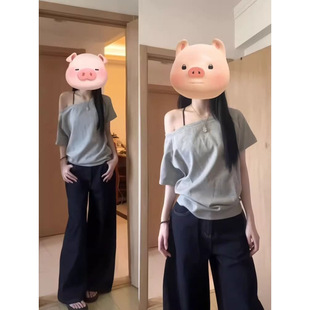 Off-Shoulder Short-Sleeve T-Shirt for Women, Summer 2025 New Popular Style, Loose and Lazy Design with a Sweet and Spicy Feel