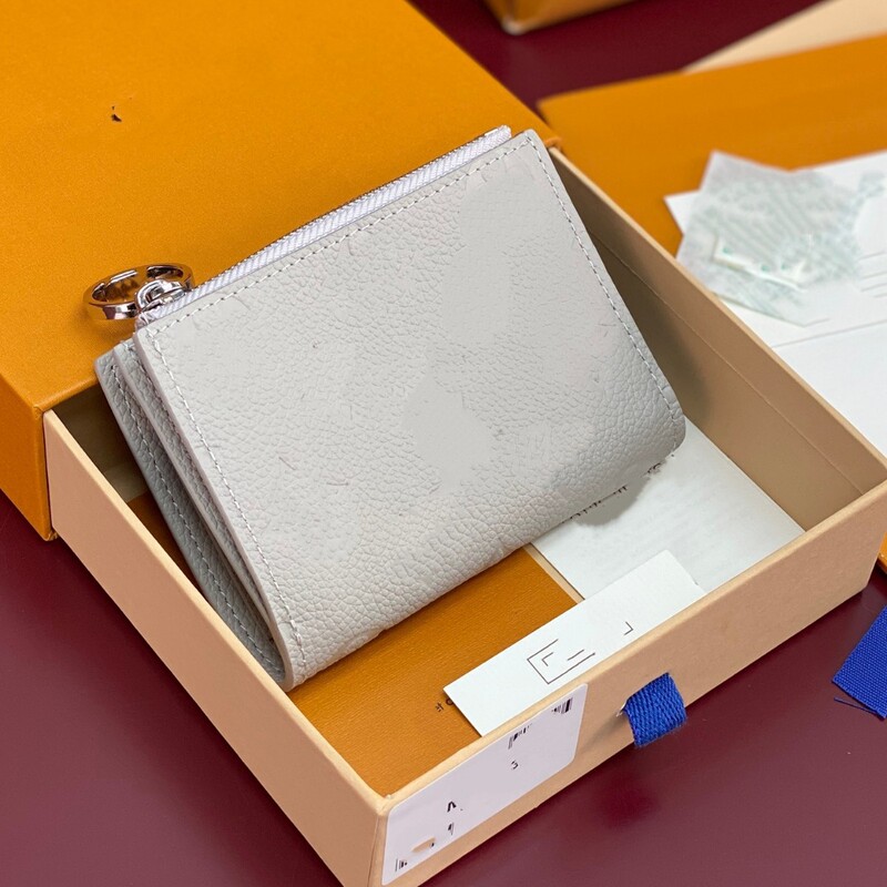 2025 New Lisa Compact Short Wallet Gray Mist Color Variable Code Chip First Layer Cowhide Popular Hot Sale