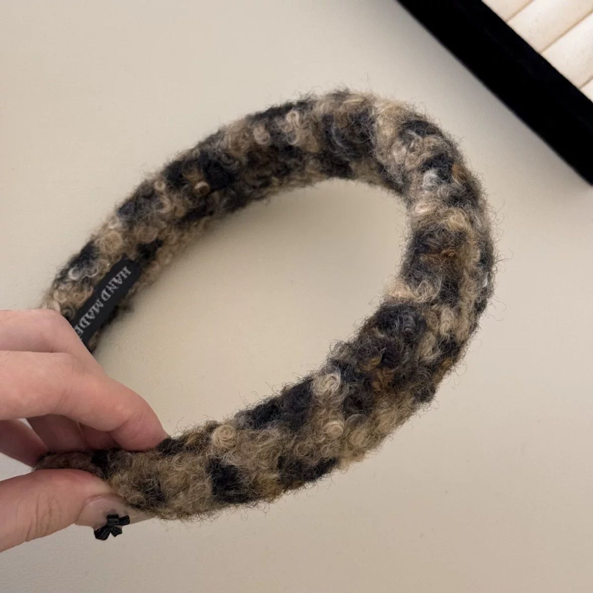 Curry Leopard Cordero Cachemire Hairband