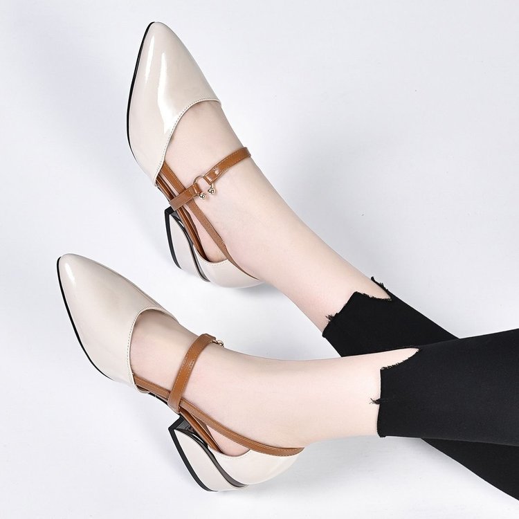 2024 nuevos zapatos de mujer tacones de cuero lacado de cuero suave cómodo de moda versátil de un solo pie para mujeres
